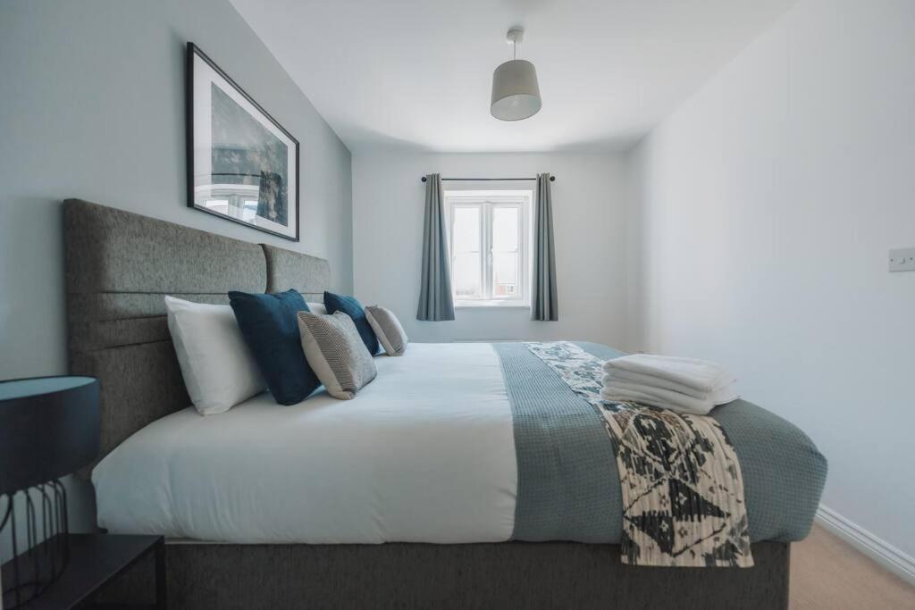 Hoskins House By Horizon Stays Middlesbrough Bagian luar foto
